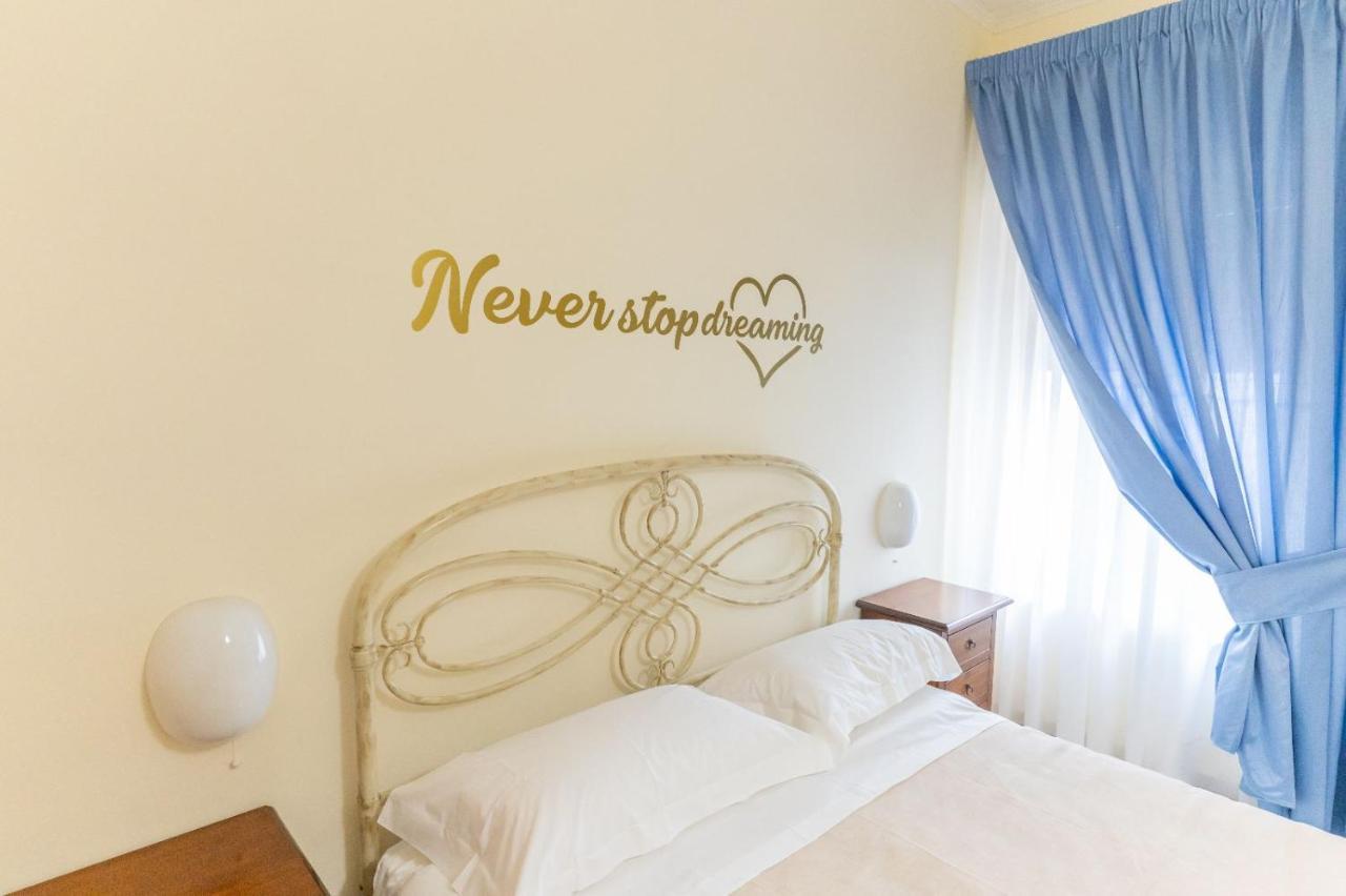 Bdreams Apartament カステッランマーレ・ディ・スタービア エクステリア 写真